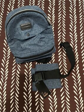 tushbaby Denim Blue Hip Carrier INCLUDING Waistband Extender